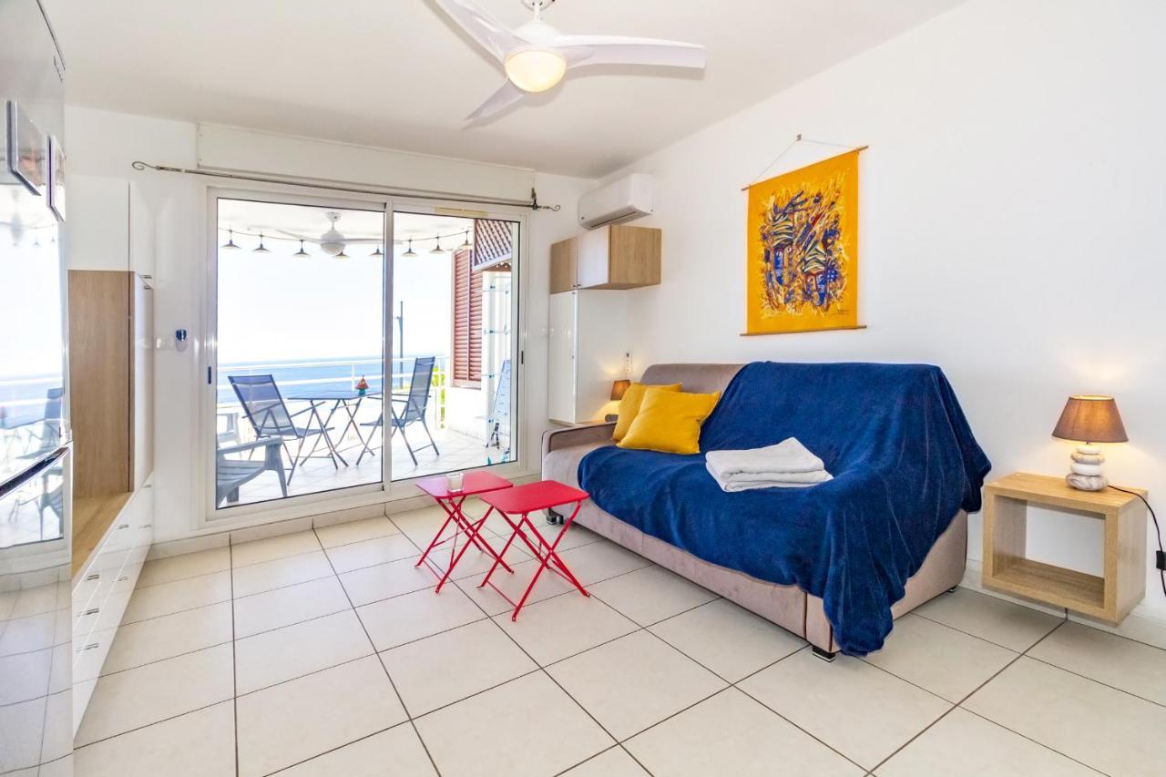 Oceanides - Studio Renove Avec Magnifique Vue Mer - Saint-Gilles-Les-Bains מראה חיצוני תמונה
